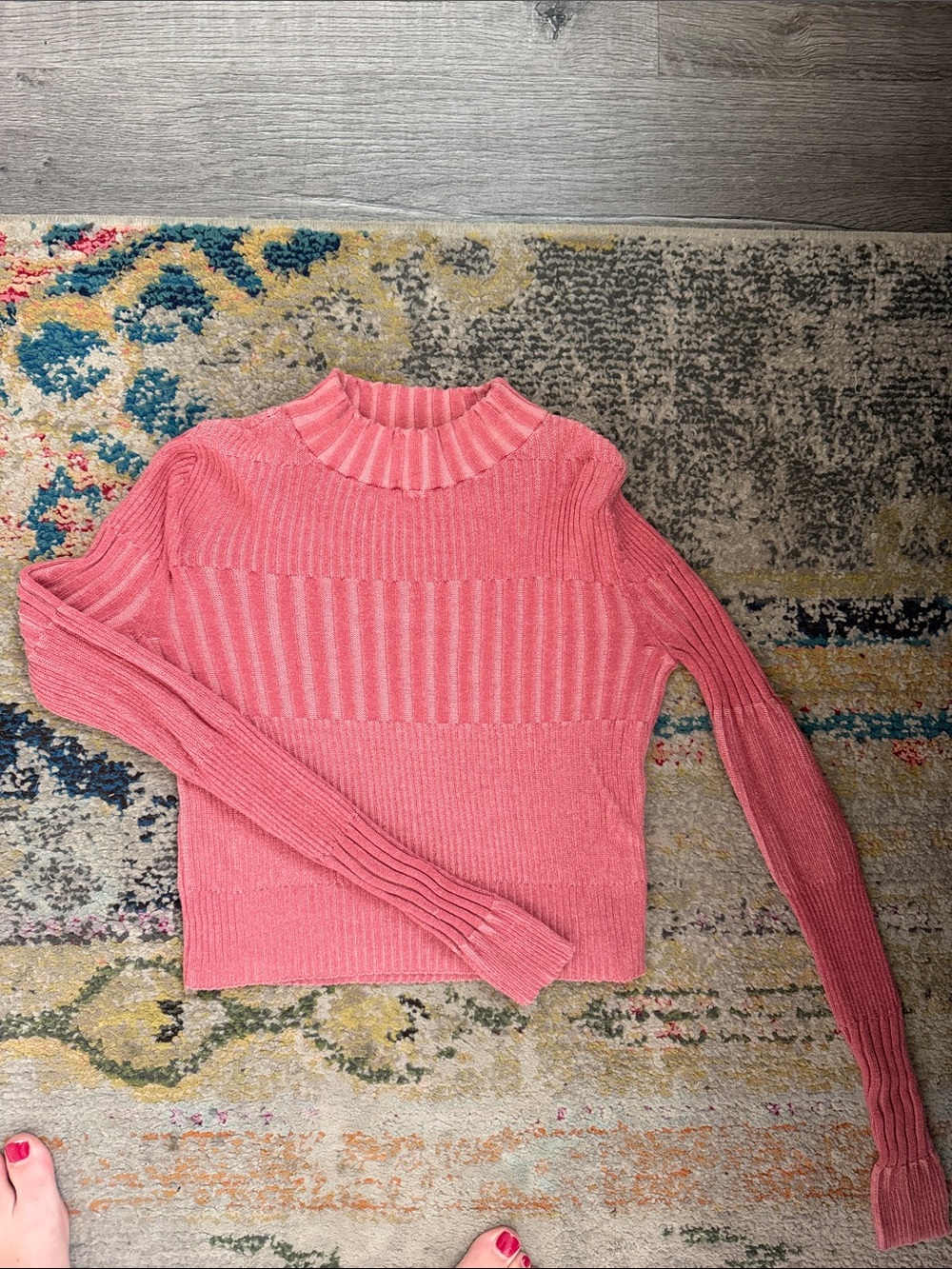 American eagle Women's Pink Ribbed Mock Neck Sweater